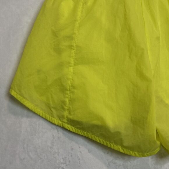 Gymshark Pulse 2 In 1 Women's Lined Neon Yellow Athletic Shorts Size Medium NWOT - Picture 10 of 16